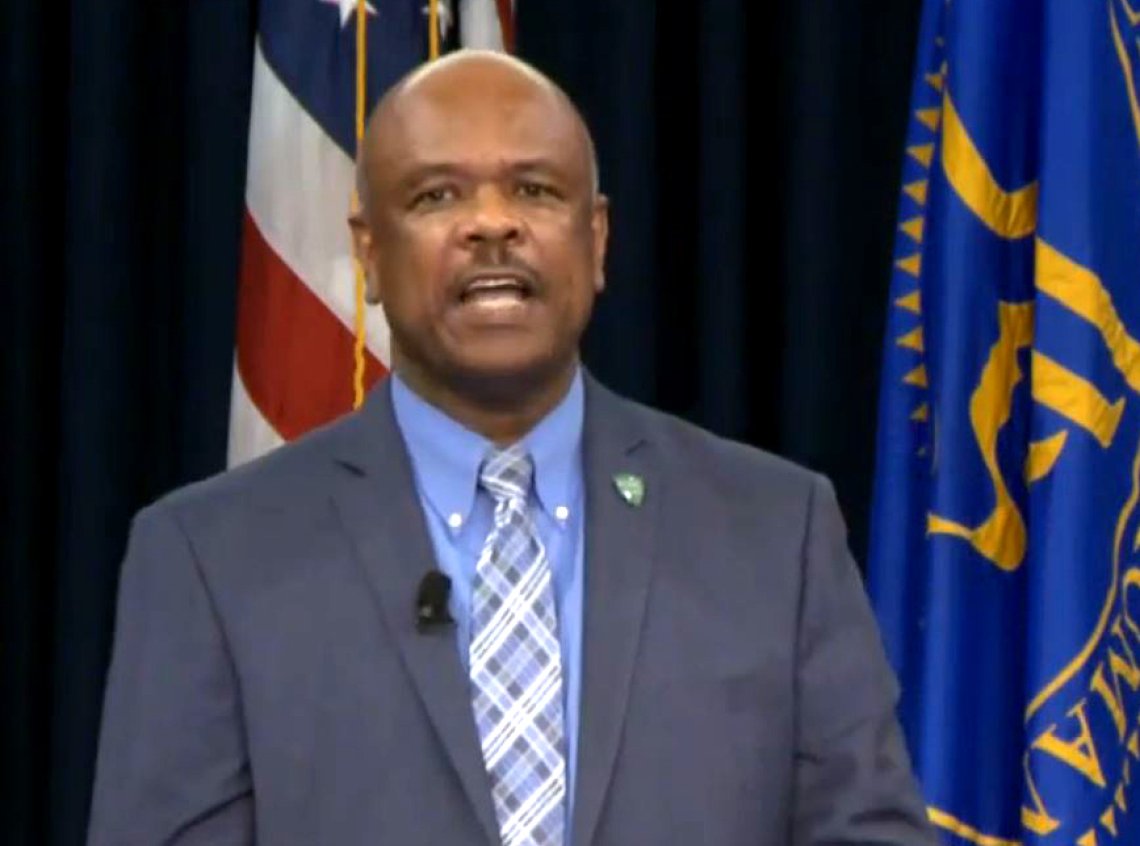 Virtual Town Hall Draws Tens of Thousands of Viewers NIH Record